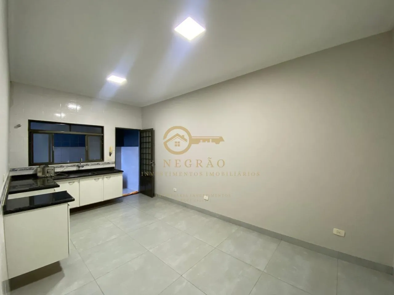 Charmosa Casa no Jardim Everest: Conforto e Acessibilidade! — foto 4